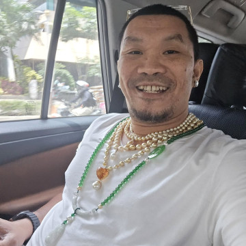 Mongol Stres (Instagram @mongolstres)